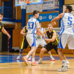 Basketbalisté Trutnova ukončili neporazitelnost Pardubic, Dolejší dal 49 bodů