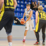 Basketbalisté Trutnova ukončili neporazitelnost Pardubic, Dolejší dal 49 bodů