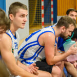 Basketbalisté Trutnova ukončili neporazitelnost Pardubic, Dolejší dal 49 bodů