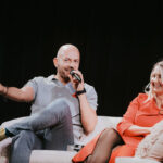 FOTO: Martin Moravec a Helena Sováková vyprávěli příběhy z armády i ze života