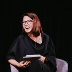 FOTO: Martin Moravec a Helena Sováková vyprávěli příběhy z armády i ze života