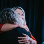 FOTO: Martin Moravec a Helena Sováková vyprávěli příběhy z armády i ze života