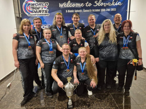 Bravo! Šipkaři Drtil, Hofman a Kocianová slaví bronz z mistrovství světa