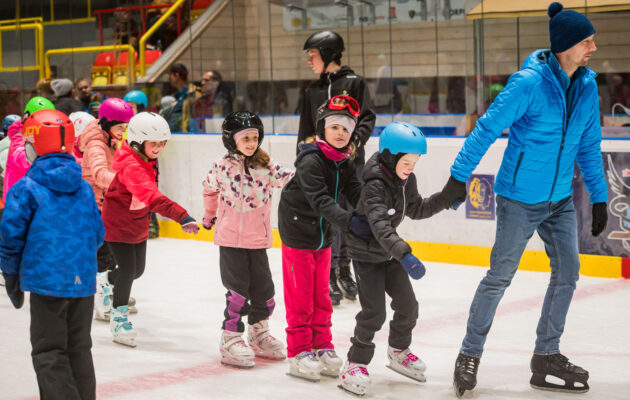 FOTO: Školu bruslení si tentokrát s dětmi užili také rodiče