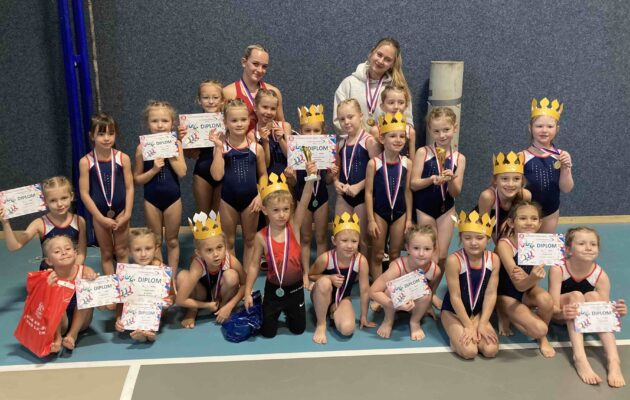 Teamgymové závody ve Dvoře Králové