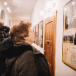 ZUŠka slaví 80 let. Výstavy v muzeu ukazují její příběh i talenty