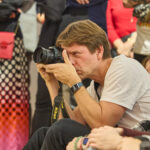 Umělec Michal Cimala magicky proměnil snowboardy v hudební nástroje