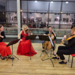 FOTO, VIDEO: Trutnovská ZUŠka završila rok oslav výročí plesem v Uffu