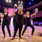 FOTO, VIDEO: Trutnovská ZUŠka završila rok oslav výročí plesem v Uffu