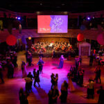 FOTO, VIDEO: Trutnovská ZUŠka završila rok oslav výročí plesem v Uffu