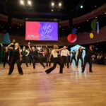 FOTO, VIDEO: Trutnovská ZUŠka završila rok oslav výročí plesem v Uffu