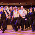 FOTO, VIDEO: Trutnovská ZUŠka završila rok oslav výročí plesem v Uffu