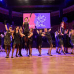 FOTO, VIDEO: Trutnovská ZUŠka završila rok oslav výročí plesem v Uffu