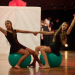 FOTO, VIDEO: Trutnovská ZUŠka završila rok oslav výročí plesem v Uffu