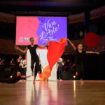 FOTO, VIDEO: Trutnovská ZUŠka završila rok oslav výročí plesem v Uffu