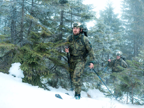 Extrémní Krkomen: zátěžová zkouška pro vojáky i horské záchranáře