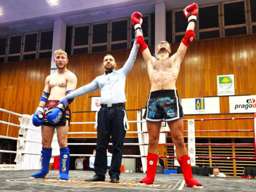 Vydařený debut Horáka mezi elitou: soupeře dostal třikrát do počítání