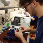 Nové pájecí stanice průmyslovky v Mladých Bukách