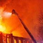 OBRAZEM: Požár budovy v Polské ulici způsobil desetimilionovou škodu