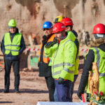 Slavnostní zahájení ražby tunelu Opevnění pro dálnici D11
