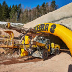 Slavnostní zahájení ražby tunelu Opevnění pro dálnici D11