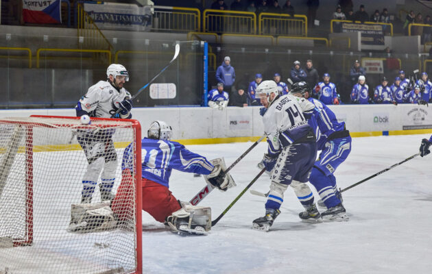 Krajská hokejová liga - 2. osmifinále: Trutnov - Jaroměř (2:5)