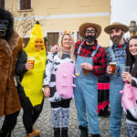 FOTO: Veselý masopustní průvod prošel Pilníkovem
