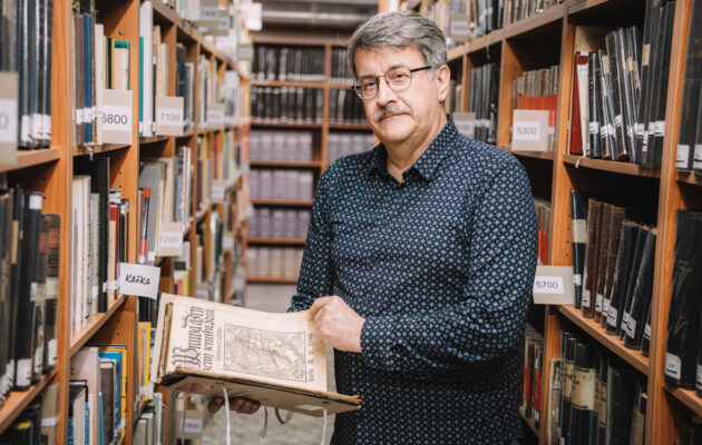 Každou chvíli držím v ruce něco zajímavého, říká strážce paměti Roman Reil