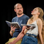 FOTO: Když třináctka baví. Listování nabídlo černý humor Pavla Tomeše