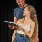 FOTO: Když třináctka baví. Listování nabídlo černý humor Pavla Tomeše