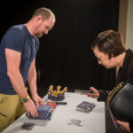 FOTO: Když třináctka baví. Listování nabídlo černý humor Pavla Tomeše