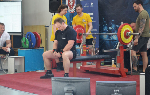 Mezinárodní mistrovství ČR v bench pressu v Trutnově