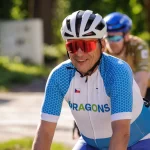 Když kolo pomáhá. Trutnov přivítal Zimovčákův charitativní peloton