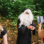 FOTO: Trutnovský lesopark ožil pohádkami i lesní technikou