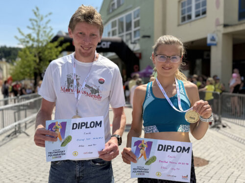 Vedro prověřilo všechny. Půlmaraton vyhrál Čivrný, nejrychlejší ženou Štolfová