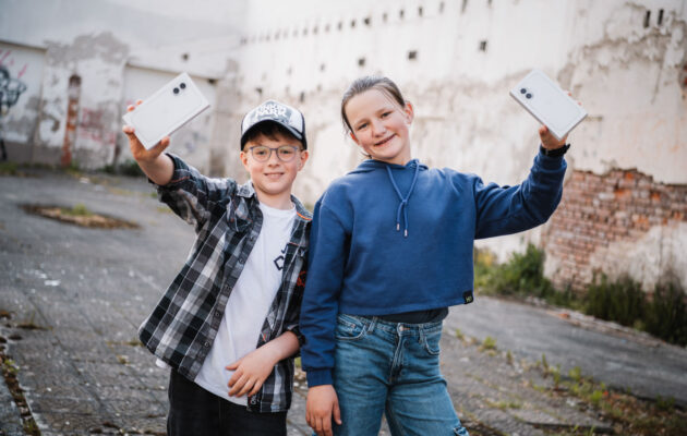 Focení titulky Trutnovinek s vítězi soutěže Trutnovsko: Stories, které žiju