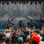 FOTO: Obscene Extreme skončil, děti si užily skok z pódia