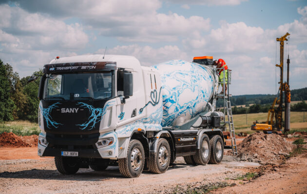 DS Transport Beton nasadil těžkou váhu na elektřinu