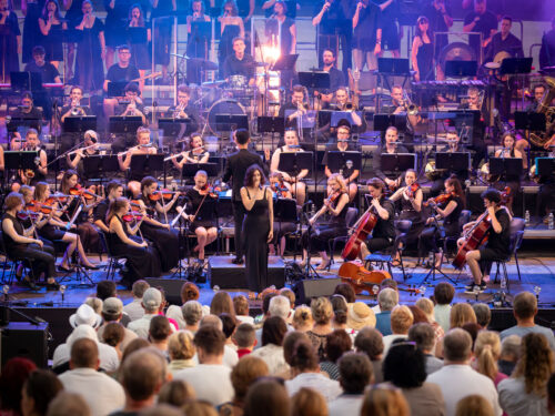 V Adršpachu se potká klid s neklidem. Police Symphony Orchestra chystá koncert pod širým nebem
