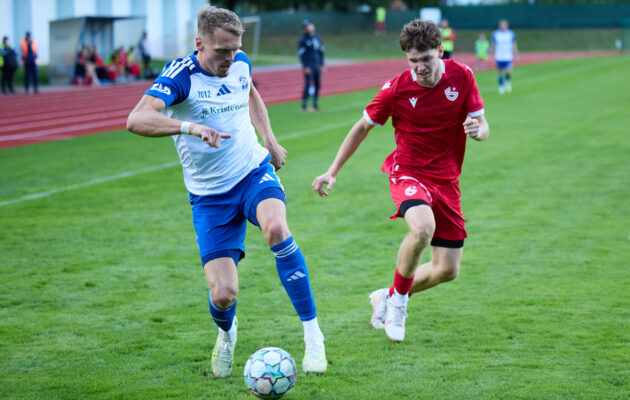 FOTO: Trutnov bere bod z krajského derby, vedení proti hradecké Slavii neudržel
